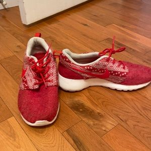 Nike Christmas sneakers